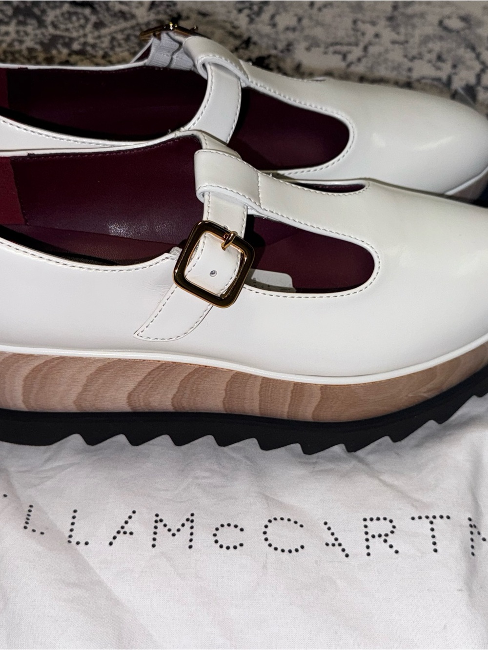 NWT! Stella McCartney White Patent MaryJane Platform Shoes with Gold Buckle Sz 9 - Picture 2 of 10